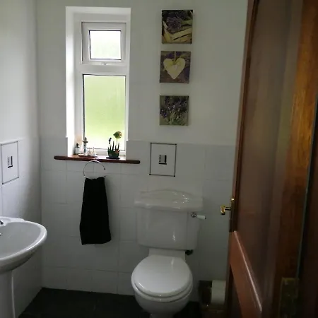 West Cork Private Bedroom Апартаменты *